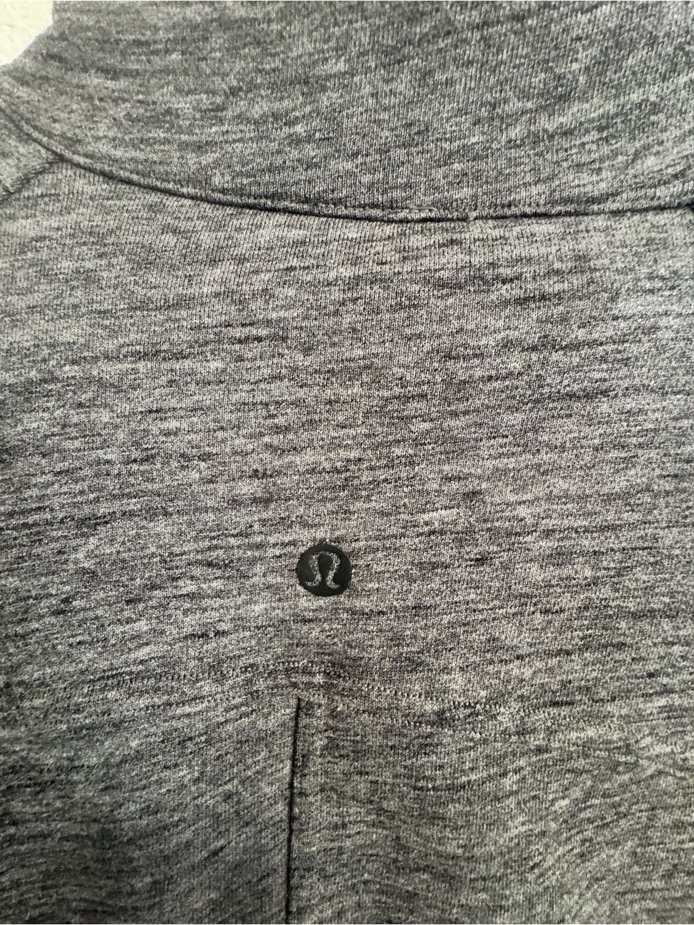 Lululemon Huddle and Hustle gray zip front jacket size 8 - Picture 8 of 8